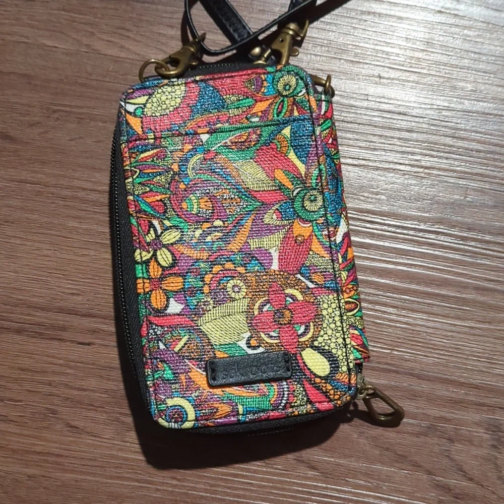 Purses - Picture 9 of 13